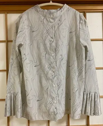 [ HARE ] 2WAY 소매 플리츠 셔츠