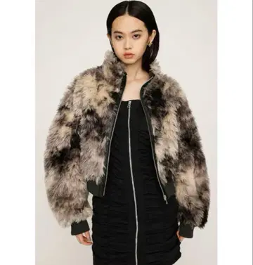 SLY의 CURLY BOA CROP 블루종