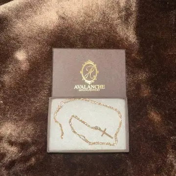 avalanche 크로스 목걸이