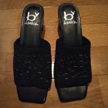 미사용 새상품 키다리 아저씨 뜨개질 디자인 블랙 샌들 8,690엔