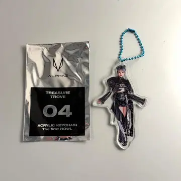 XG TREASURE TROVE 04 아크릴 키체인 HINATA