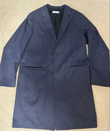 BEAUTY & YOUTH 네이비 트렌치코트