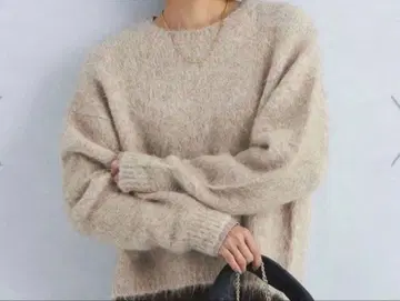 미사용에 가까운 그린 라벨 릴랙싱 알파카 혼방 니트