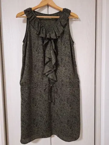 프릴 슬리브리스 원피스