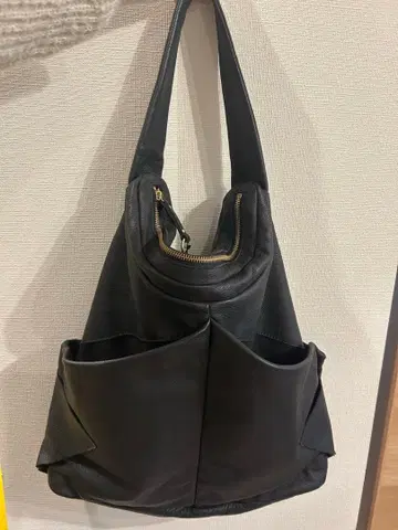 블랙 가죽 토트백