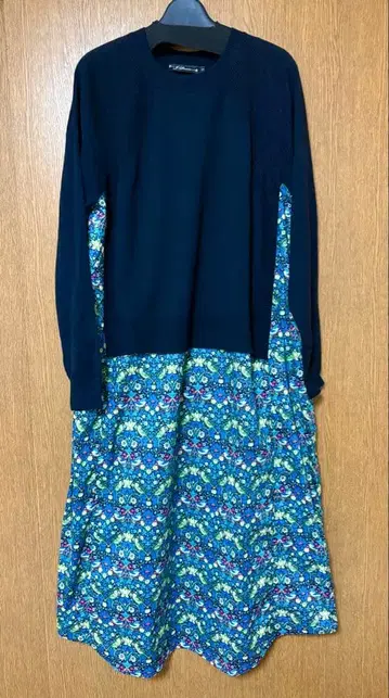 J. Sloane 니트 x 리버티 콤비 원피스 딸기 도둑