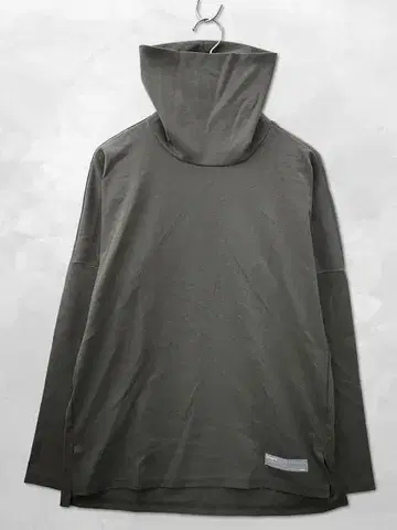 어태치먼트 COOL MAX MOCRODY SUEDE 티셔츠 2