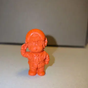 Dr. 슬럼프 아라레짱 울트라 경비대