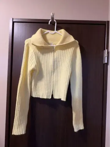 OLIVE des OLIVE 아이보리 집업 스웨터