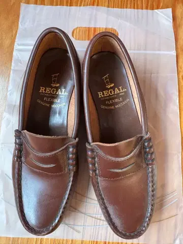 REGAL 플렉시블 모카신 로퍼 브라운 22.5cm