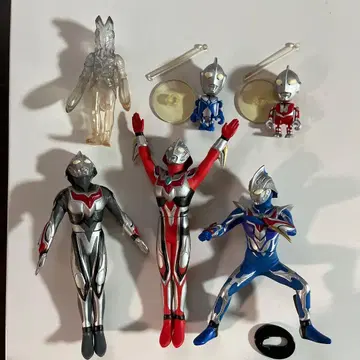 울트라맨 피규어 세트