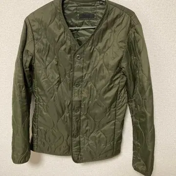 유니클로 웜 패디드 밀리터리 자켓 퀼팅 자켓 M