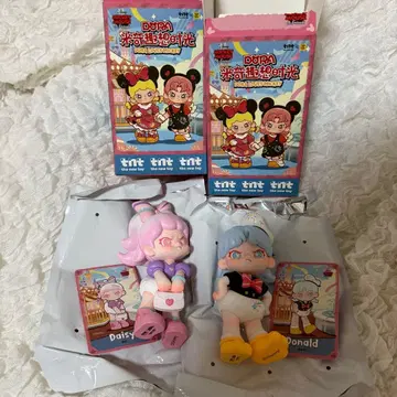 DORA LOVES Mickey 피규어 도날드 데이지
