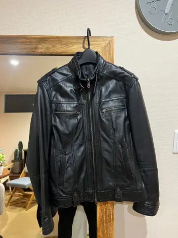 캘빈클라인 블랙 가죽 라이더 자켓 블랙