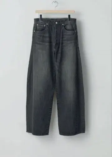 25SS Deformation wide vintage denimjeans