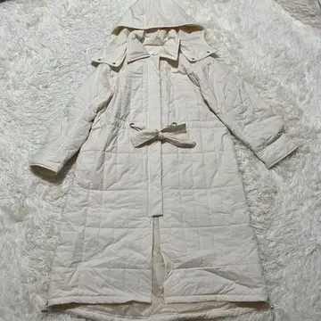 새상품급 FRAY I.D 서스티나블 퀼팅 코트 아이보리 S