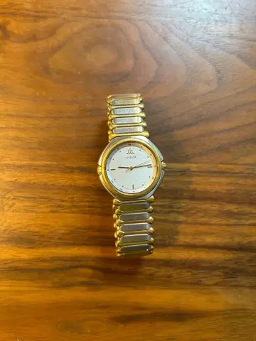 CREADOR 골드 아날로그 손목시계