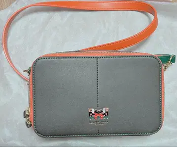 히로아카 사만다 타바사 바쿠고 카츠키 숄더백 기타