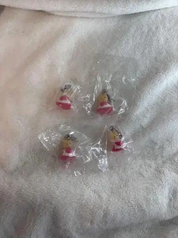 산리오 캐릭터즈 헐렁헐렁 마스코트 액세서리 마론 크림