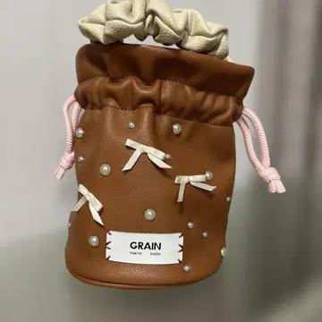 GRAIN 그레인 핸들 복조리 라운드백