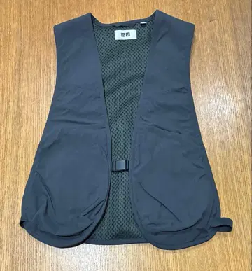 UNIQLO 베스트 메쉬 안감 다크 그레이