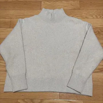 앙피로 하이넥 스웨터 S 베이지
