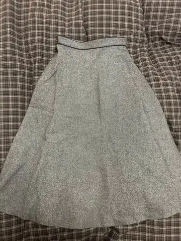 23구 그레이 트위드 플레어 스커트