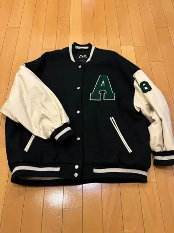 여성용 바시티 자켓