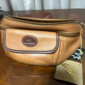 키퍼 웨스턴 웨스트 파우치