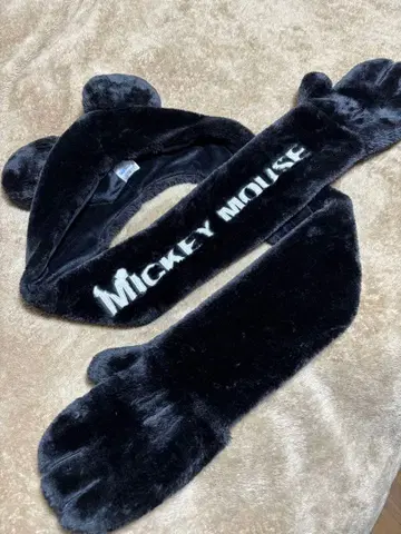 미키마우스 귀 포함 플리스 캡, 머플러, 장갑 세트