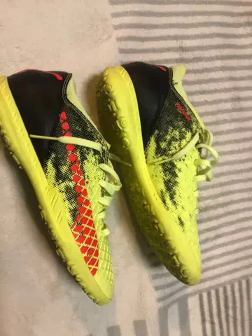 PUMA 푸마 축구 풋살 트레이닝 슈즈