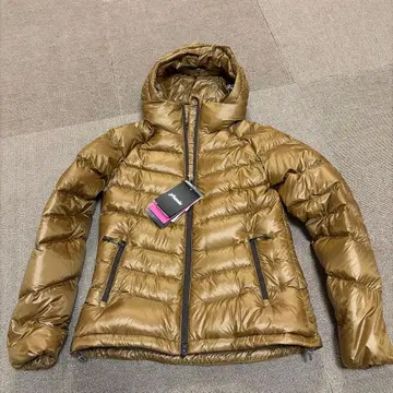 Phenix 브라운 다운 자켓 후드 부착