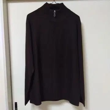 23구 다크 브라운 니트 스웨터