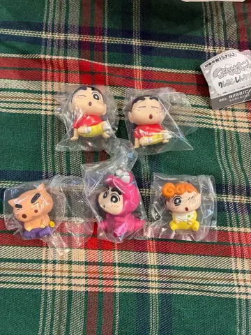 [최종 가격 인하] 홋페뮤뉴! 짱구는 못말려(크레용 신짱) 5체 세트