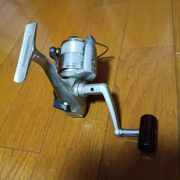 SHIMANO ULTEGRA XT 2000 스피닝 릴