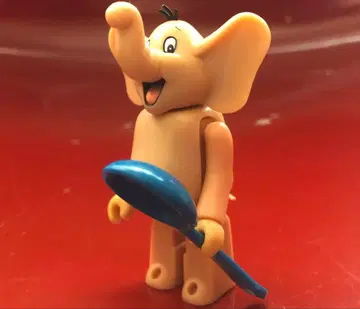 [켈로그] 멜빈 100% 큐브릭 베어브릭 피규어 토이