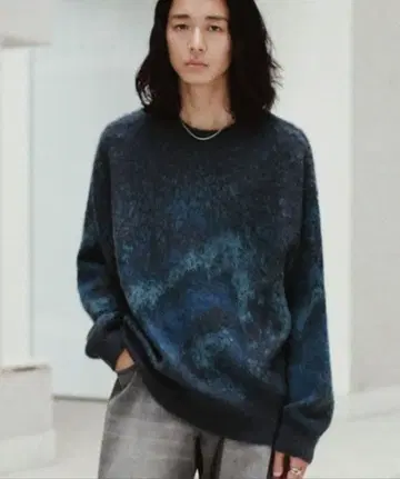 wym 그라데이션 블루 니트 스웨터 새상품급