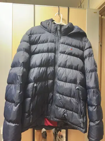 타미힐피거 네이비 다운 자켓