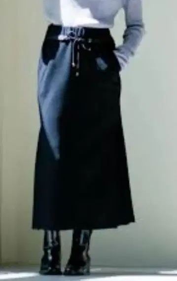 라리아무 사이드 플리츠 스커트 속기모 타이트 디자인 미사용