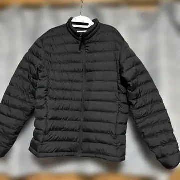 울트라 라이트 다운 블랙 자켓