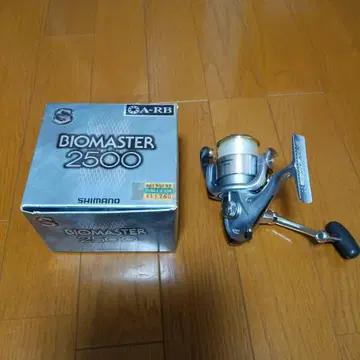 SHIMANO BIOMASTER 2500 스피닝 릴
