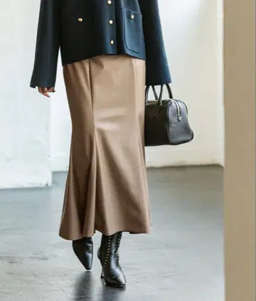 노블 인조 가죽 머메이드 스커트