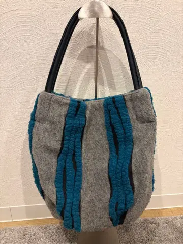 센소유니코 iO comme iO 울 가죽 백 그레이 블루 블랙