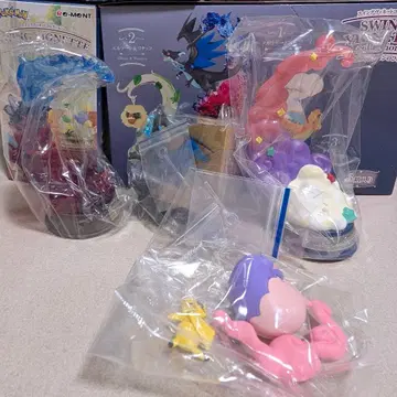 포켓몬 피카츄 메가리자몽 리멘트 SWING 피규어