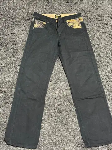 류기압삭 일본풍 디자인 블랙 데님 팬츠