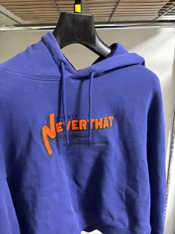 thisisneverthat 후디