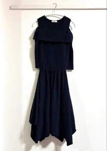 Noela 오프숄더 원피스