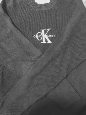 Calvin Klein Jeans 블랙 맨투맨 M