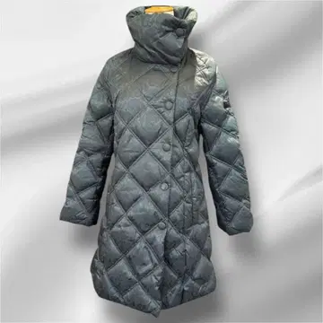 [컨디션 최상] 타트라스 EMMA R라인 페이즐리 다운 코트 자켓