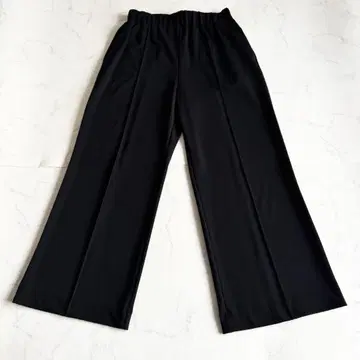 미사용급 2024SS 어도어 매트 분또 팬츠 영구 크리즈 릴랙스